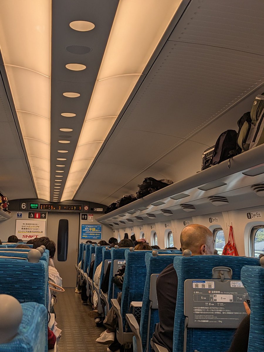 cuichenghao7's tweet image. 一名日本网友发推称，“我希望将使中国人从新干线上消失的旅行禁令永久化。”该推文很快收获了日本网民们几万个赞。

看来，中国取消数十万人日本旅游的政策，使日本清净了下来，日本人反而很高兴。