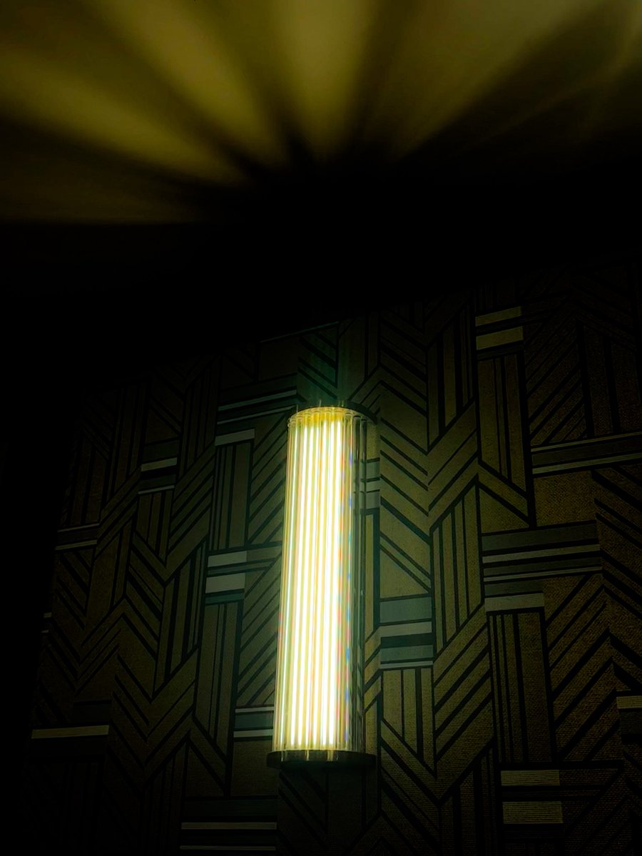 sheenz_m_'s tweet image. #AlphabetChallenge #WeekVforVowels 
Art Deco