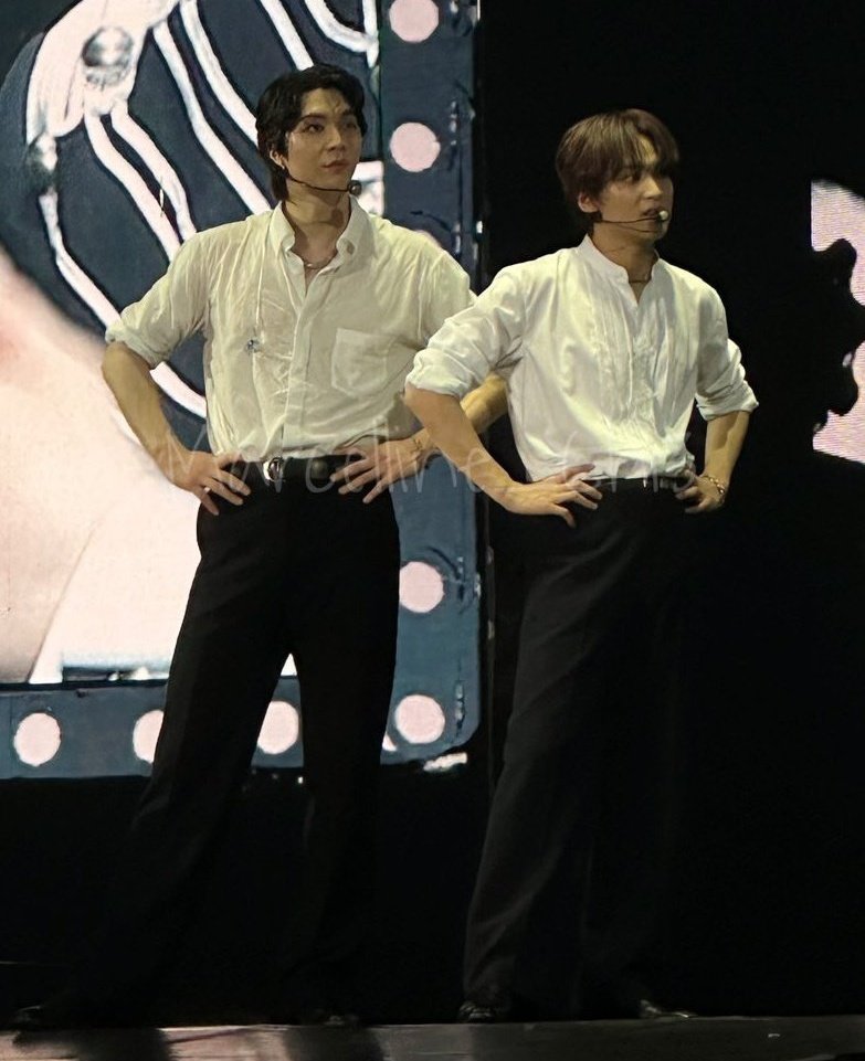 dearmyilichil's tweet photo. LIKE FATHER                                  LIKE SON https://t.co/txCYUhDBgp
