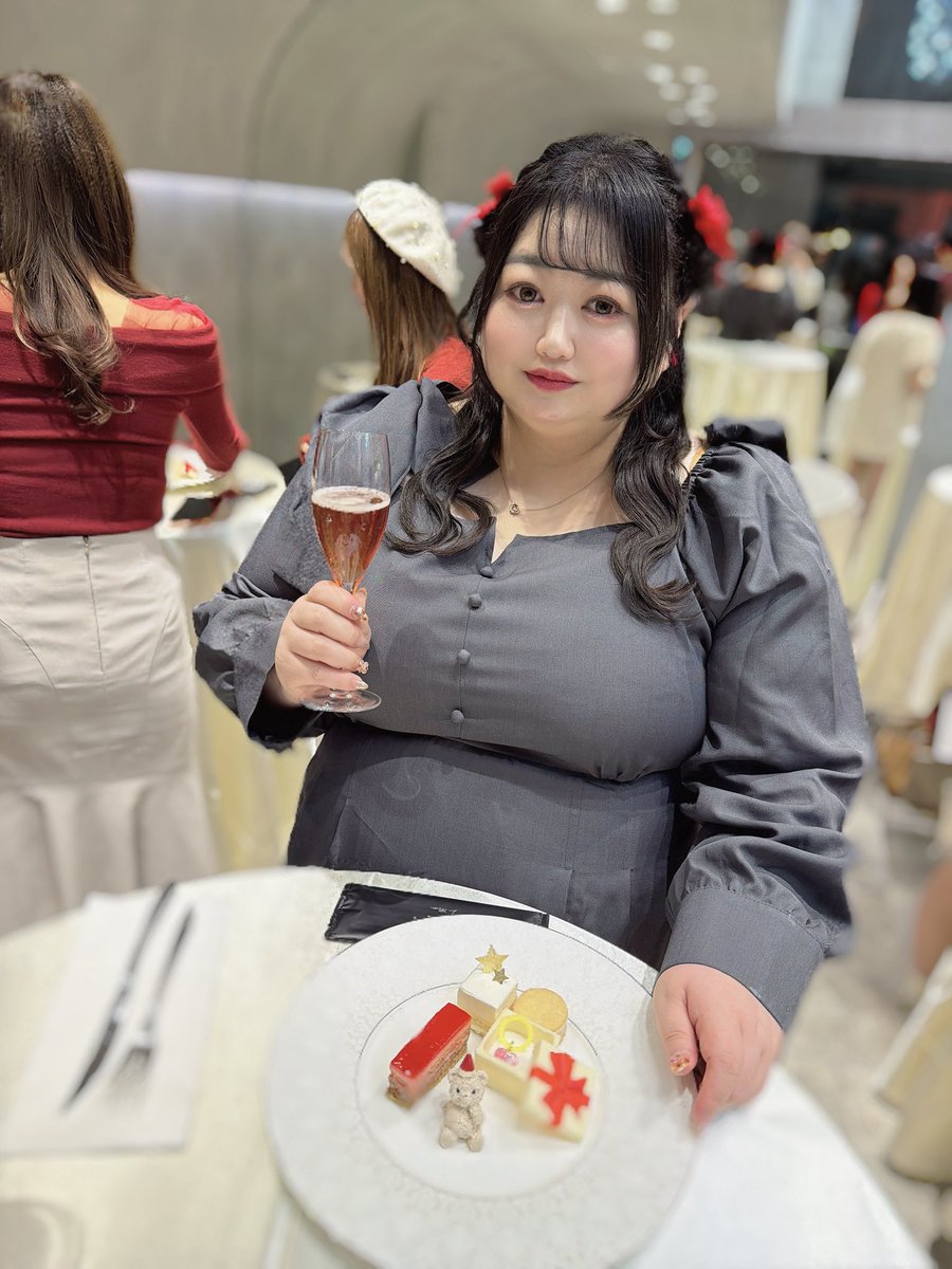 えみっくす🐷❣️ (@emix_momoka) / Posts / X