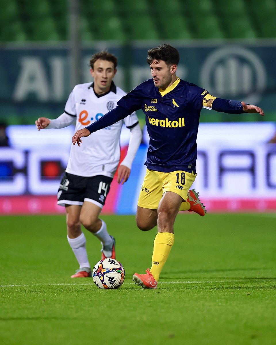 Modena_FC_1912's tweet photo. ๐ก๐ต๐ #CesMod | ๐๐ฎ๐ฏ๐ถ๐ผ ๐๐ฒ๐ฟ๐น๐ถ ๐ก
๐ฅPer passaggi riusciti, possessi guadagnati e chilometri percorsi.
#DaiGialli #Modna https://t.co/OfXVuaccjK