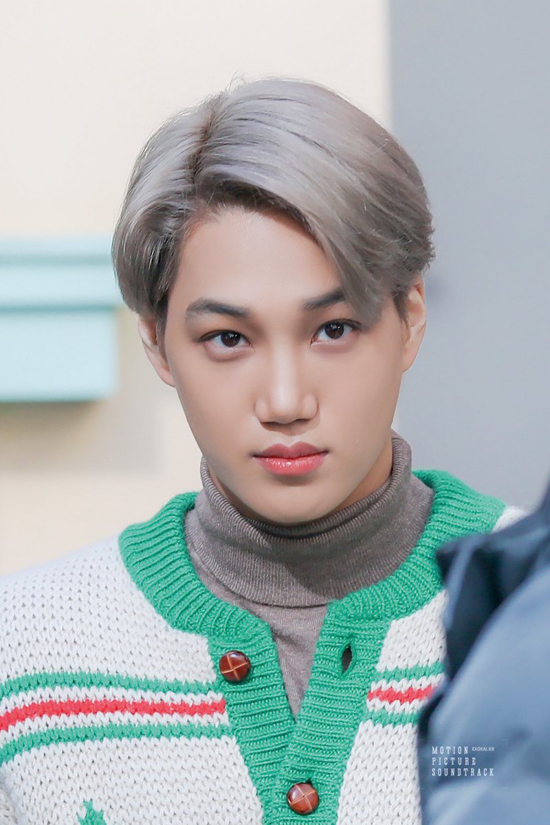 exokai_kr's tweet photo. 201130 🤎💛

#5YearsWithSoloKAI
#영원히빛날_카이솔로_5주년_축하해 https://t.co/6W09bxWaNW