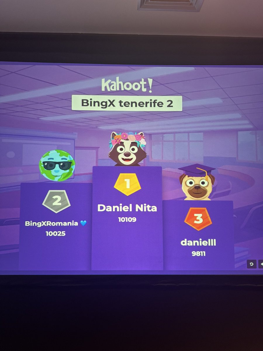 realdanielnita's tweet photo. Gm! La Bingx campus in Tenerife am castigat un tricou cu Chelsea oficial, cu certificat si semnat de toti jucatorii. Am iesit primul la Kahoot. I-am “distrus”pe Spanioli si asiatici la cultura generala si crypto, dupa cum vedeti top 3 e doar Romania: @ruazev pe 2 si Daniel Radu pe 3. 😂🚀