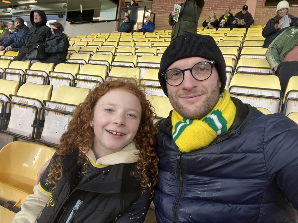 Az__07's tweet image. Horrible day. Surely we have to get a win?! 🙈🤣