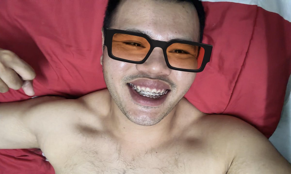 Monday_me tweet media