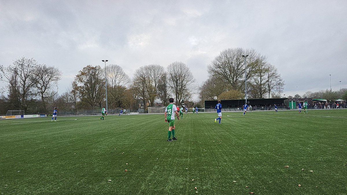 In de 58e minuut komt <a href="/VVSJZ/">VV.SJZ</a> op 5-1 
Een kopie van de 4-1 veroorzaakt een tegentreffer <a href="/VVSJZ/">VV.SJZ</a> - <a href="/svDWO/">s.v. DWO</a> 
<a href="/Haagsamvoetbal/">Haagsamateurvoetbal</a> <a href="/HaagVoetbal/">Haaglanden Voetbal</a> <a href="/Zmeeractief/">Zoetermeer actief</a>
