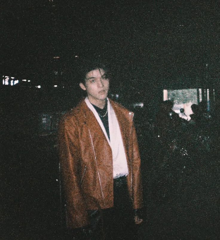 eve ౨ৎ tweet media