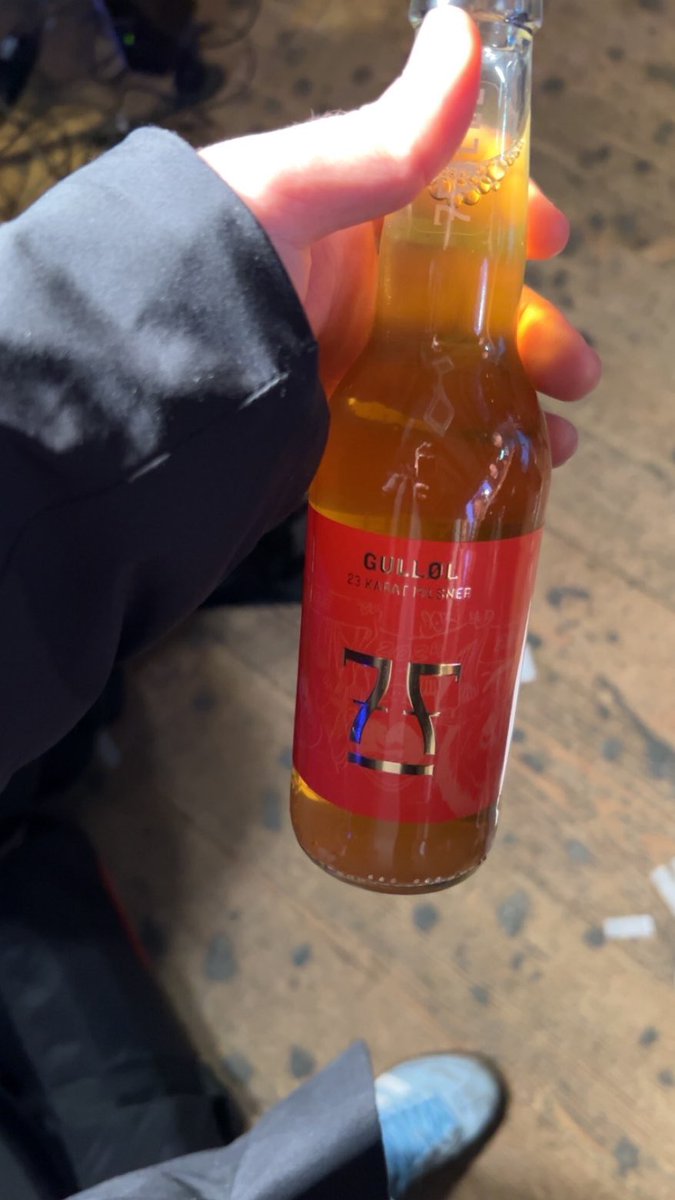 Holde oss hydrert te imårå! <a href="/sekstitre/">Knixen</a> <a href="/Seanrosk/">Sean {ʀ}øskeland</a> <a href="/SKBFRABERGEN/">Republikken Bergen</a>