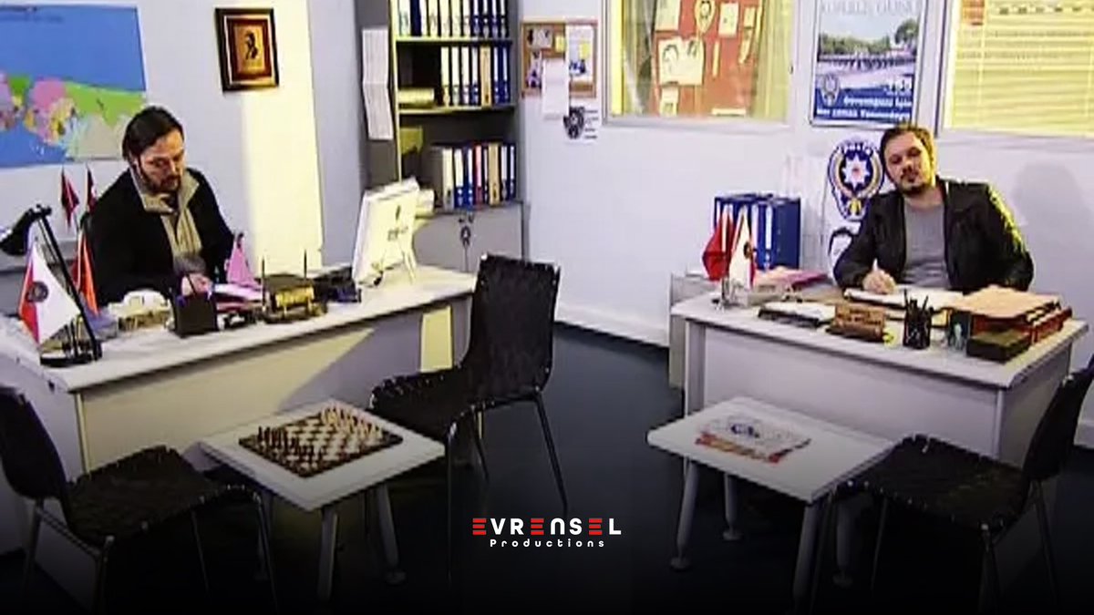 Kanıt

Cinayet Masası ekibinin gerilim dolu soruşturmaları, kriminal laboratuvardaki titiz çalışmalar ve adım adım ortaya çıkan gerçekler…

📸 Kanıt dizisinden seçtiğimiz karelerle bu efsane dünyaya yeniden göz atıyoruz.

#Kanıt #EvrenselProductions