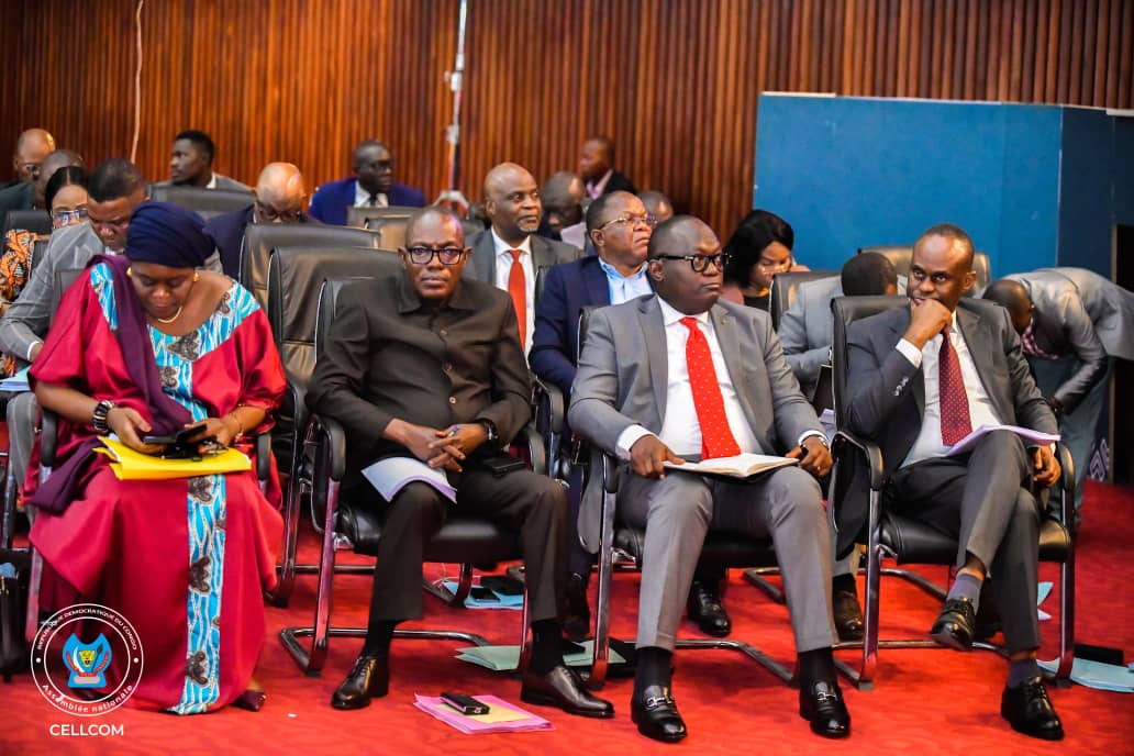 jc_tshilumbayi's tweet image. 28-11-25 I 346 Députés nationaux ont voté lors de la plénière de ce jour, le rapport de la Commission ECOFIN-CB relatif au projet de loi sur la reddition des comptes exercice 2024 avec un taux d&apos;exécution de recettes de 79,97% et de 80,78% pour les dépenses. #JCTshilumbayi #RDC