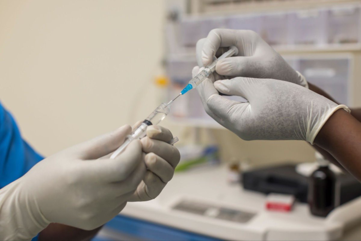 Tuberculosis remains a major challenge in Burundi. The global funding freeze puts essential testing and treatment at risk.

Your support helps us keep life-saving TB care going.

💚 Donate/share: pledge.to/help-village-h…

#VillageHealthWorks #TuberculosisAwareness