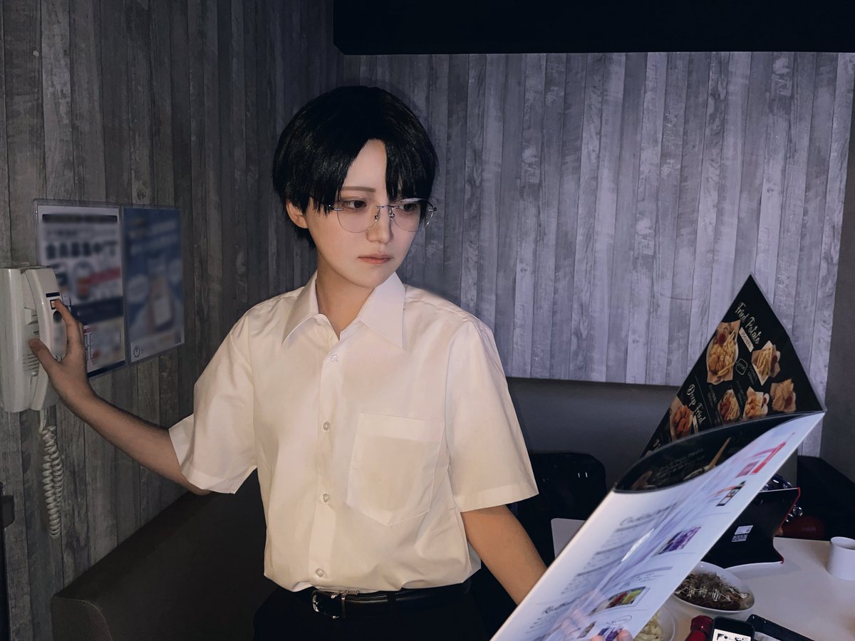 ⚠︎Cosplay コスプレ カラオケ行こ！/ 岡聡実 「チャーハン頼んでも