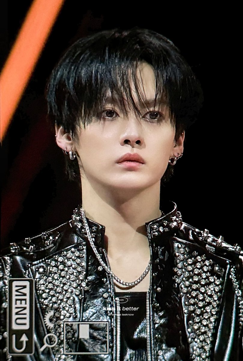 kissitbetter_98's tweet image. 251129 MAMA ㅠㅠ대상 너무 축하해
#리노 #Straykids