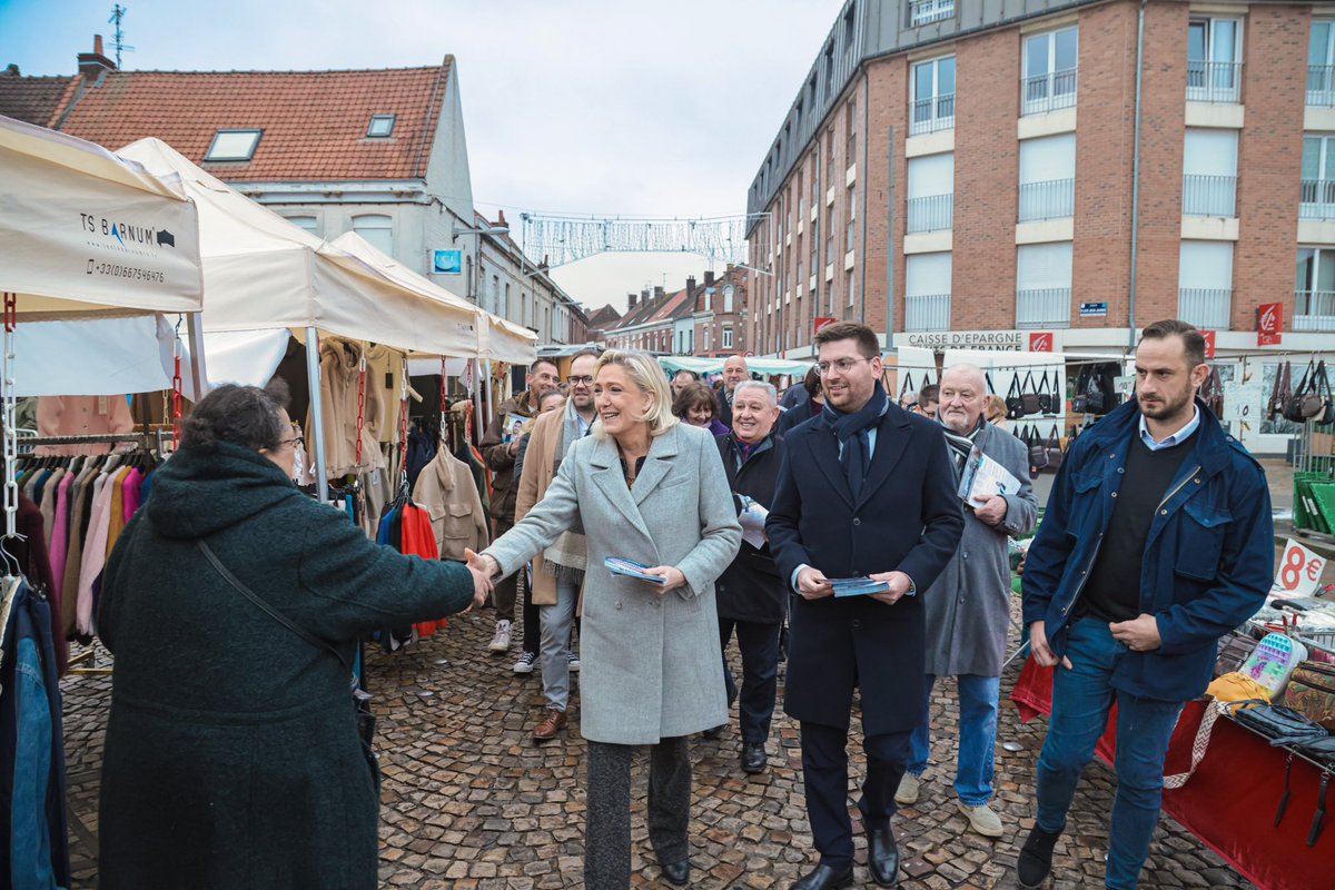 À Carvin, comme partout dans le bassin minier, nous avons de grandes ambitions pour les élections municipales.

Notre objectif est de permettre aux habitants qui le désirent de se choisir un maire issu du Rassemblement national !