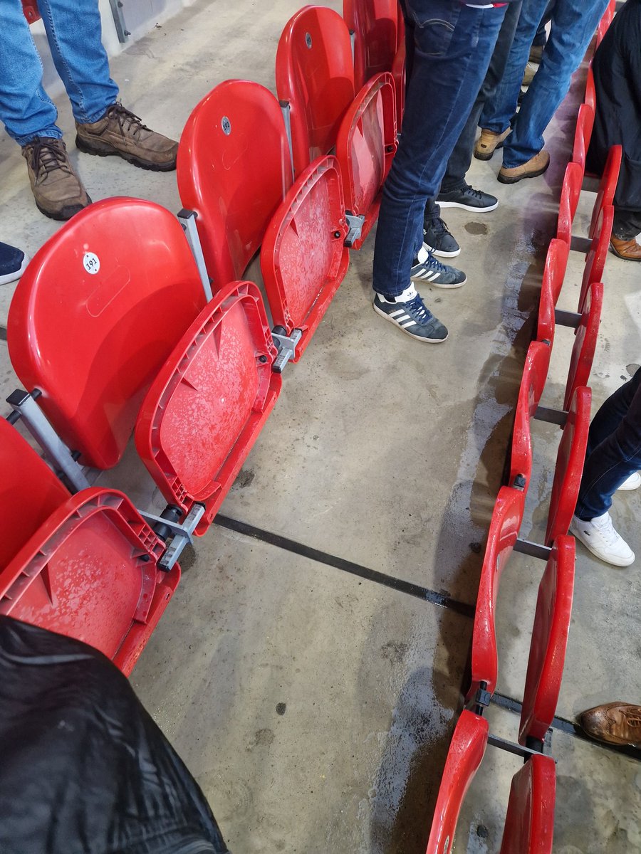 Olivia newton tweet media