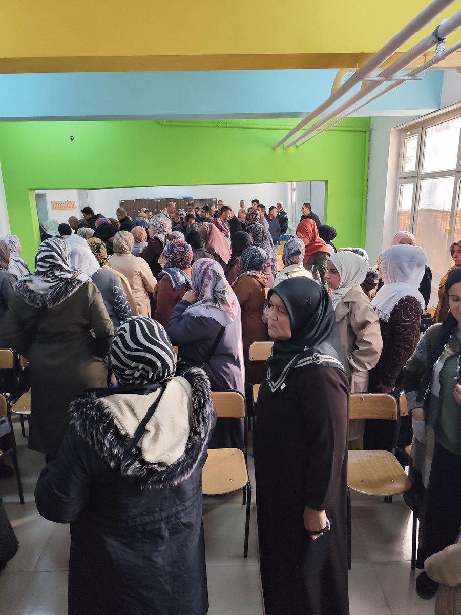 Okulumuz Bismil Atatürk Anadolu Lisesinde 29/11/2025 Cumartesi günü saat 10 30'da Veli Toplantısı yapıldı.Katılım sağlayan tüm Velilerimize teşekkür ederiz.<a href="/Diyarbakirmem/">Diyarbakır İl Millî Eğitim Müdürlüğü</a> <a href="/bismilmem/">Bismil İlçe Milli Eğitim Müdürlüğü</a>