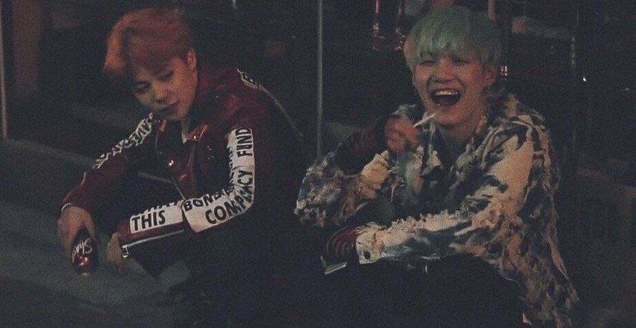 darlingsujim's tweet image. 10 years ♡