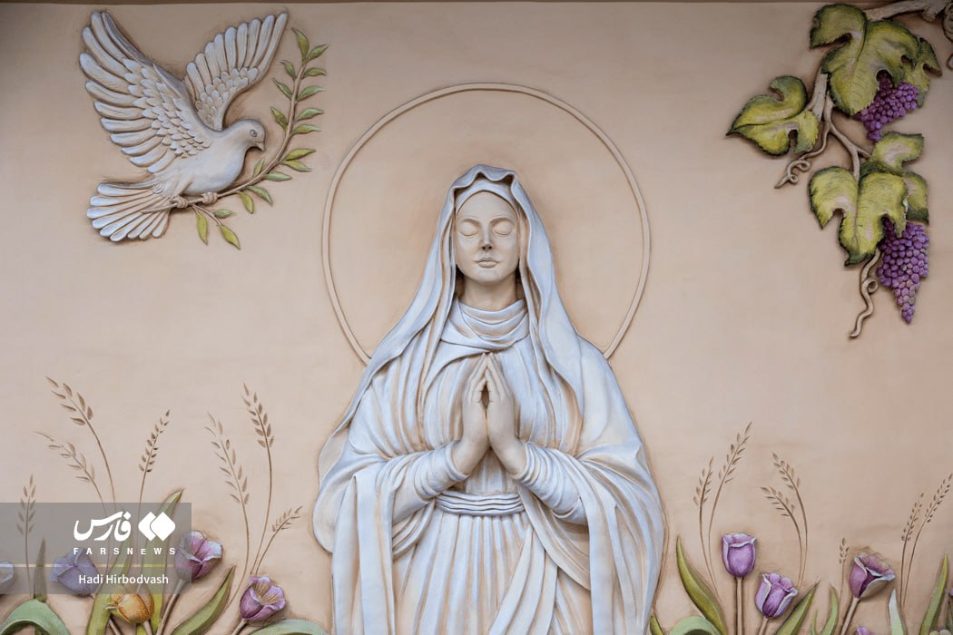 Iran just opened a new subway station named Saint Mary. Just take a look.