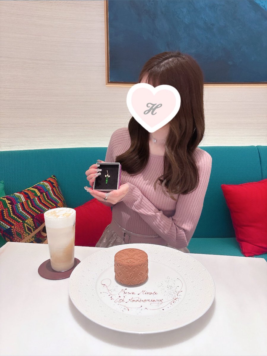 ひなの🥂✨ (@hinano_2j3j) / Posts / X