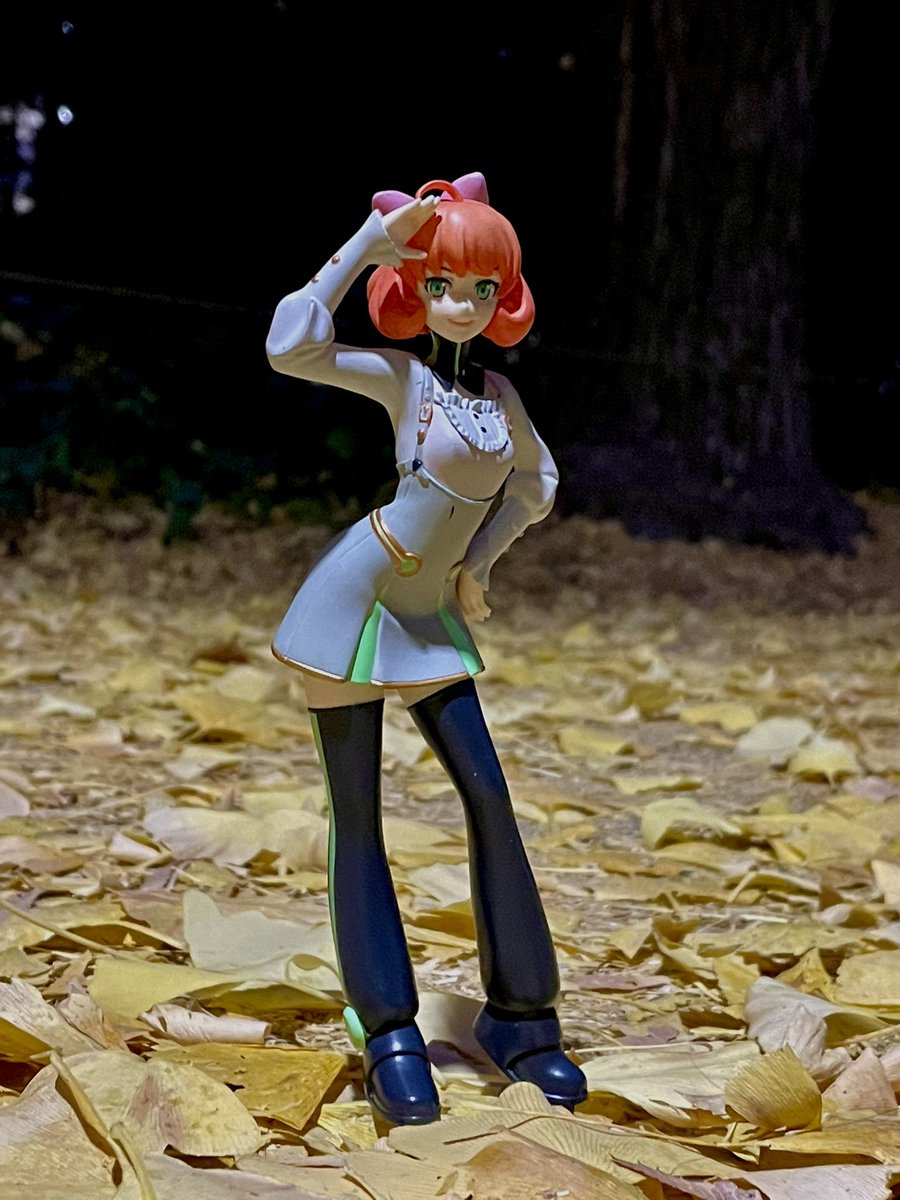 Q0vClE9db3MO80Q's tweet photo. #RWBY #PennyPolendina
#ペニーポレンデイーナ
#RWBYfan #青山 #銀杏並木 #外苑前 https://t.co/NBT6Nl1vh7