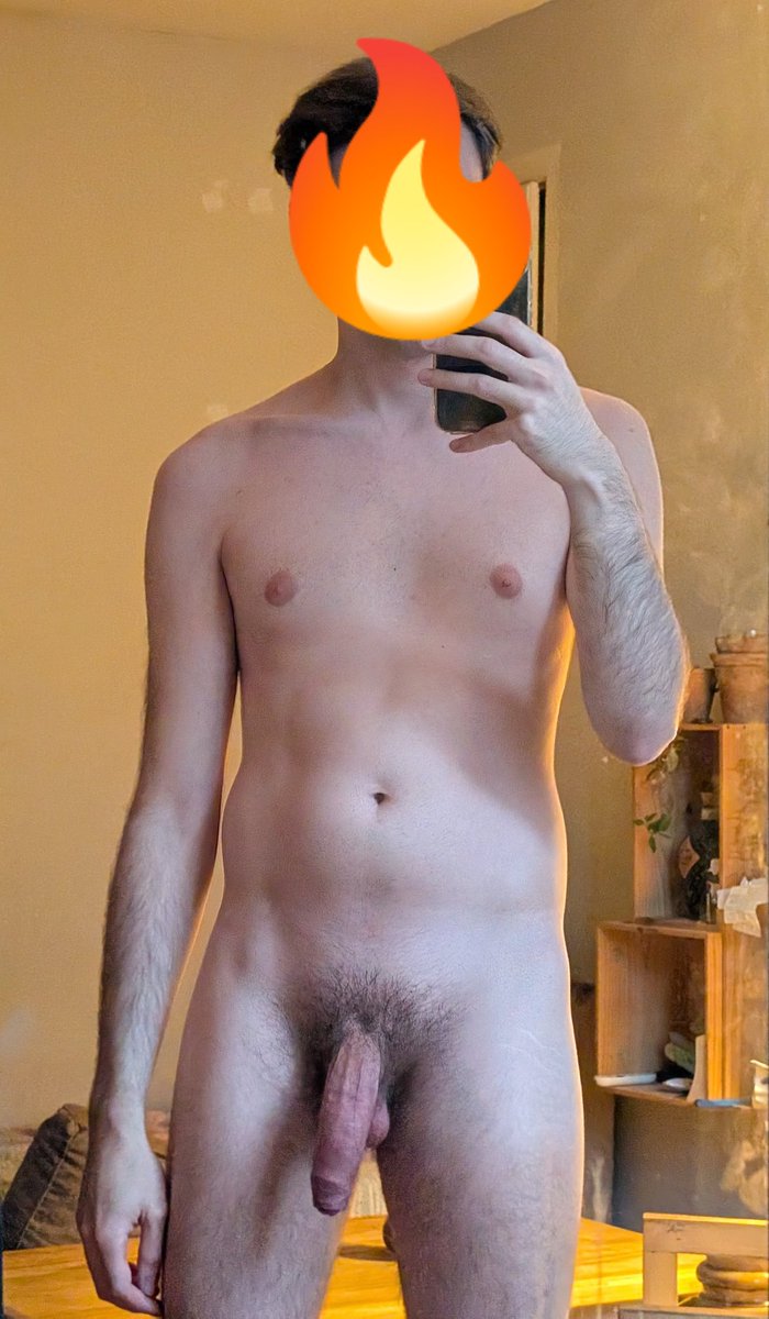 Un samedi rondement mené... 😏👀
#bored #boring #rouen #rouengayboy #frenchgayboy #gayfrenchboy #Normandie #normandy