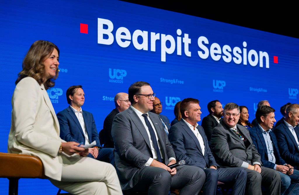 BrianJeanAB's tweet image. Day one of the UCP AGM gave us a great opportunity to hear from our members during the annual bear pit and let them know about all the great things to make Alberta the best place in the world to live, work and play!
 
#UCP #AGM #alberta