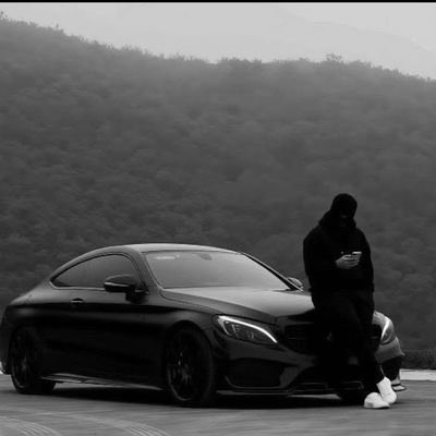 As a Forex trader you’re already a Billionaire, it’s just a matter of time. Don’t let any Caleb tell you it’s not possible. Of course i agree not everyone will be profitable/successful. But the last time I checked, your name isn’t Everyone.
Keep your dreams up, work hard, think