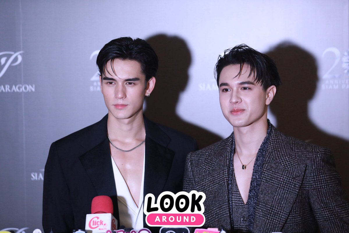 LookAround_TH's tweet image. ช่วงสัมภาษณ์ “เทศน์ ไมรอน - ไมกี้ ปณิธานกี้” ในงานฉลองครบรอบ 20 ปี “Siam Paragon 20th Anniversary: A Journey of Extraordinary Dreams”

#TateMyron #MikePanitan 
#SiamParagon20thAnniversary 
#BeExtraordinary #LiveExtraordinary #DreamExtraordinar