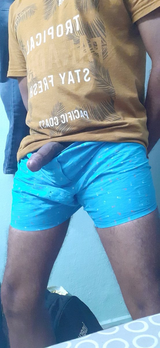 Andhrakurrodu tweet media