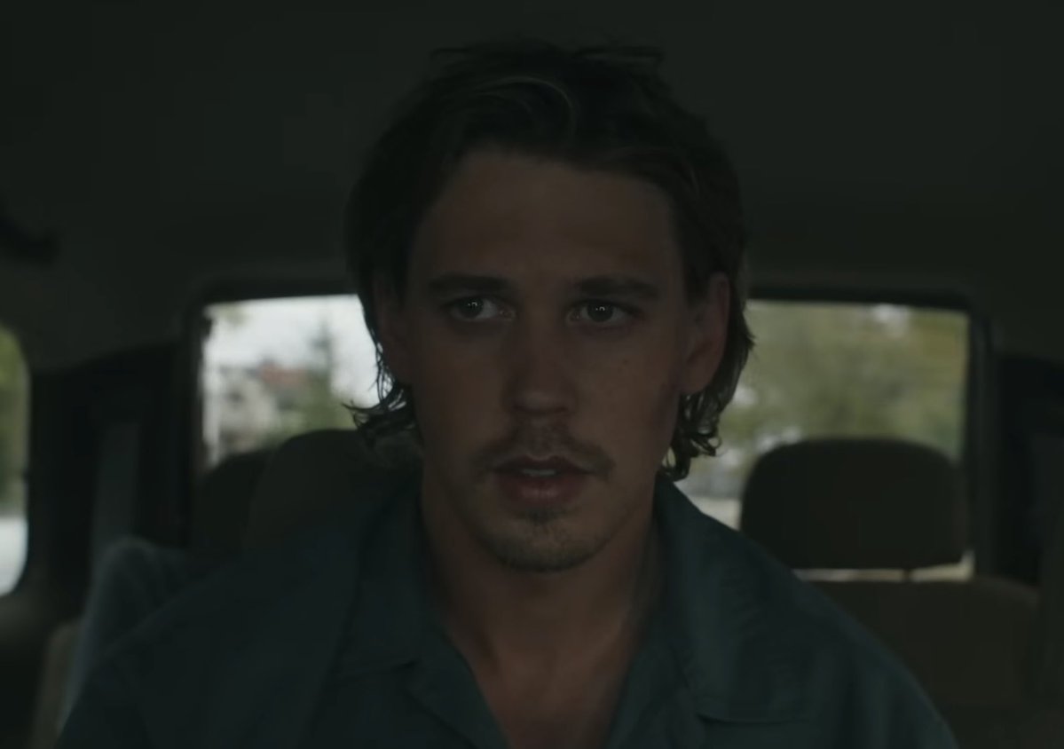 FilmUpdates's tweet image. Darren Aronofsky’s ‘CAUGHT STEALING’ is now on Netflix US.