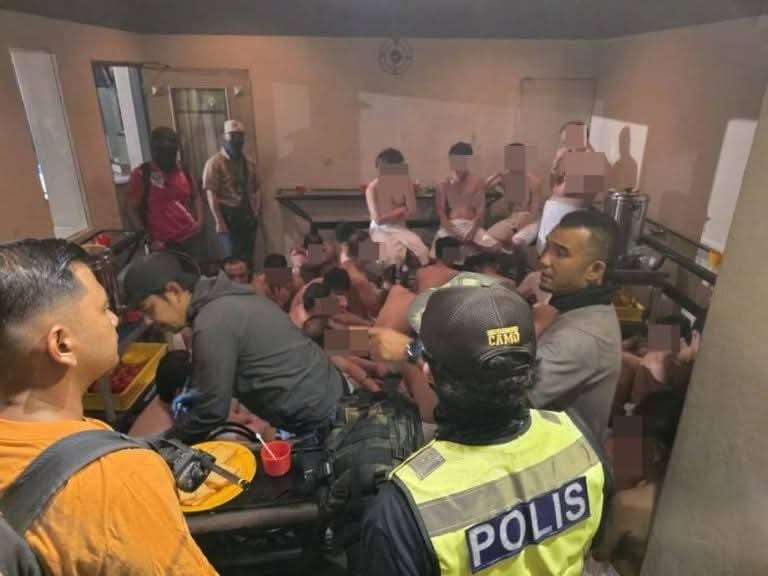 💭 Claude G 💭 tweet media