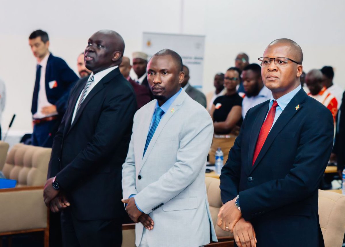 ATSP3590's tweet image. La Facilité ATSP aux côtés des entreprises bénéficiaires du projet Soleil Nyakiriza lors du #BREAD2025 🌞🇧🇮.
 Présentation du #COMPACT pour l’énergie du Burundi et plaidoyer pour des mesures incitatives en faveur des énergies propres.
#burundi
#EnergieVerte