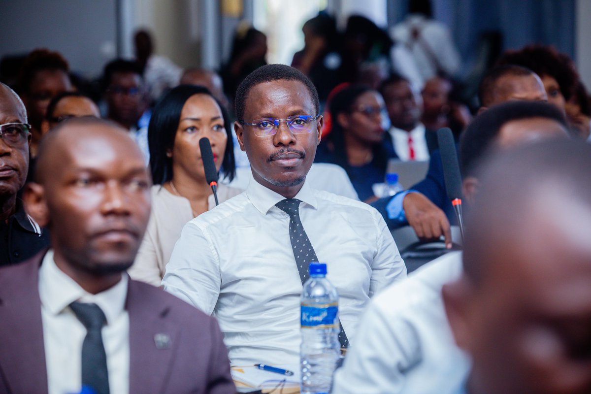 ATSP3590's tweet image. La Facilité ATSP aux côtés des entreprises bénéficiaires du projet Soleil Nyakiriza lors du #BREAD2025 🌞🇧🇮.
 Présentation du #COMPACT pour l’énergie du Burundi et plaidoyer pour des mesures incitatives en faveur des énergies propres.
#burundi
#EnergieVerte