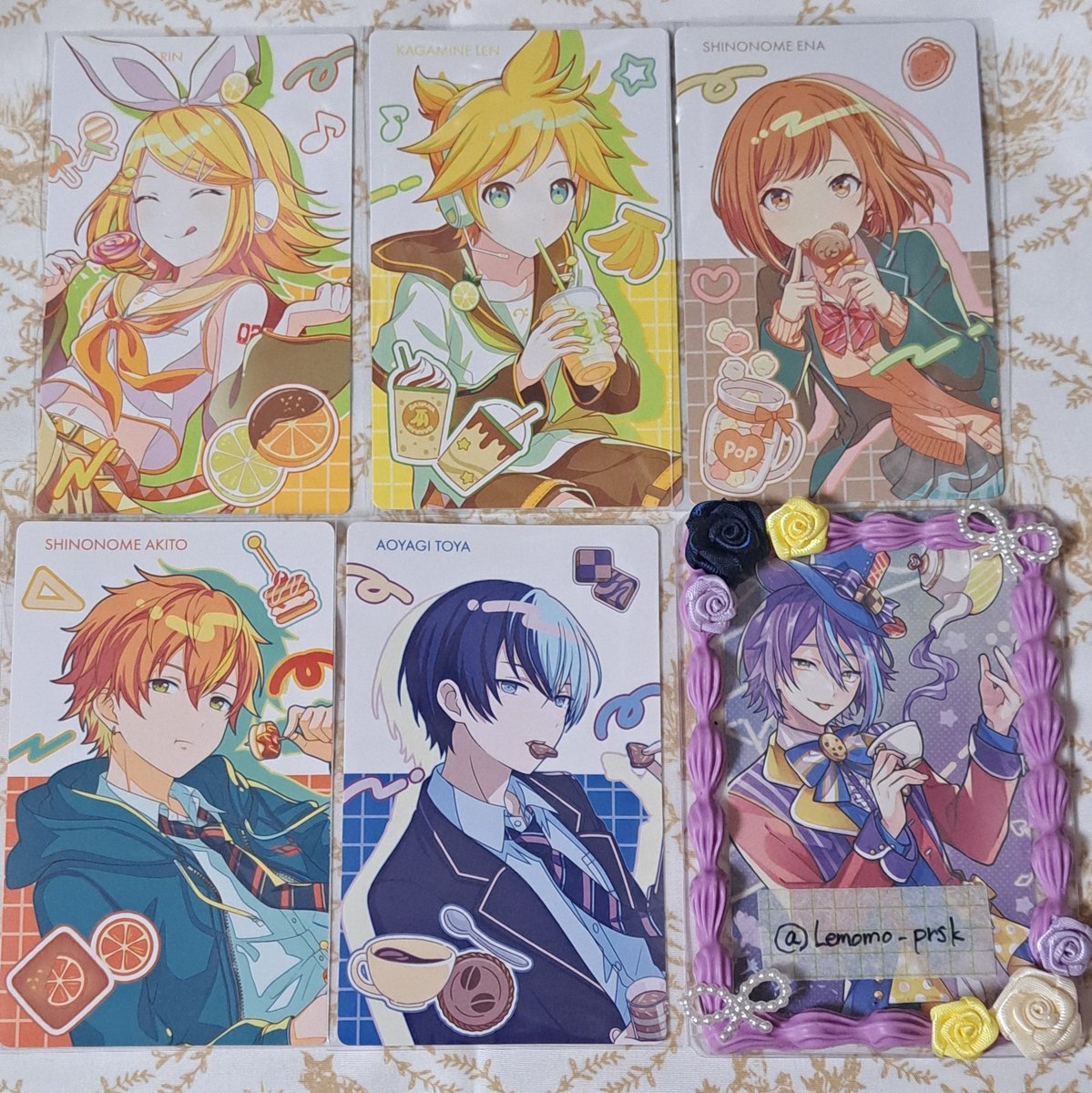 プロセカ 交換 バースデー イラスト エピカ

譲▶リン、レン、彰人、冬弥、絵名
求▶司 > 類、愛莉、KAITO

郵送希望です
彰人、冬弥は一旦司との交換優先
まとめてのお声がけ助かります(1枚○)
お気軽にお声がけください