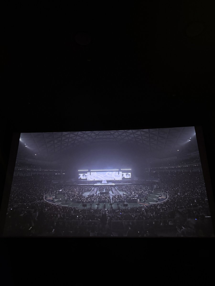 뉴콘 나고야 현장이 아닌 영화관 현장으로 결국 선택했지만 그래도 재밌었다잉!! 
같이 즐긴 <a href="/Joshujirungiya/">조슈지렁이야</a> 재밌었다잉 

방콕 갈테야 갈테야 꼭 갈테야…! 세븐틴 보러갈테야