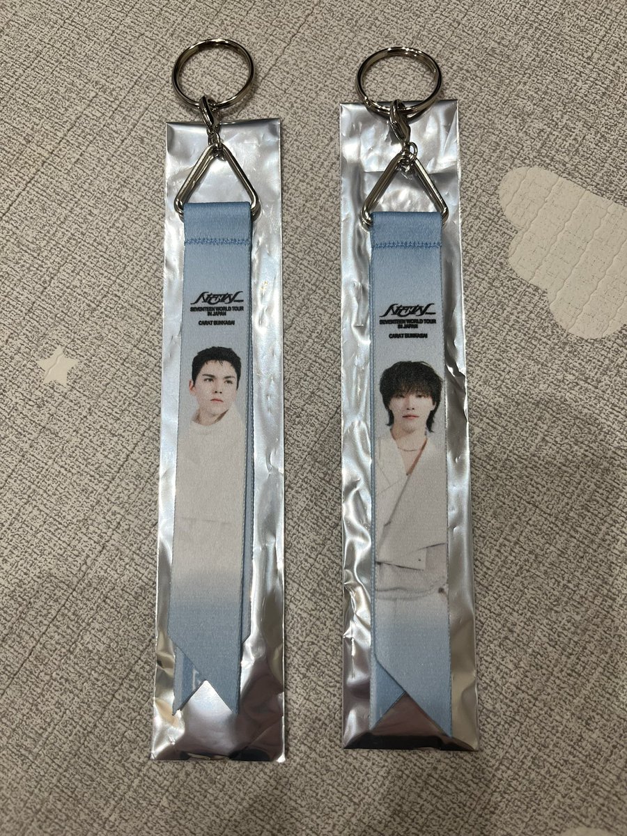 aya ୨୧ tweet media