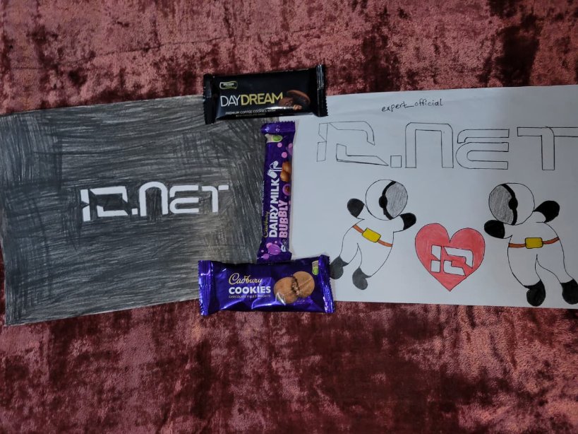 Expert_OnChain's tweet image. Captured my little winter moment for the IO Winter Snapshot❄️🔥

Winter to me means quiet nights warm drinks and simple cozy vibe  so I added my hand made IO art to match the feeling❤️

Always supporting IO and its amazing journey forward
@ionet @ionet_pl
#IOWinterSnapshot #IONET