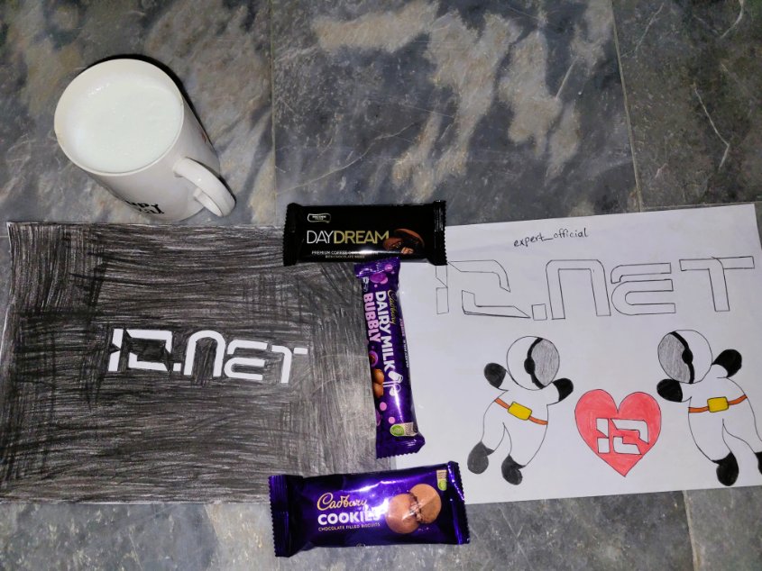 Expert_OnChain's tweet image. Captured my little winter moment for the IO Winter Snapshot❄️🔥

Winter to me means quiet nights warm drinks and simple cozy vibe  so I added my hand made IO art to match the feeling❤️

Always supporting IO and its amazing journey forward
@ionet @ionet_pl
#IOWinterSnapshot #IONET