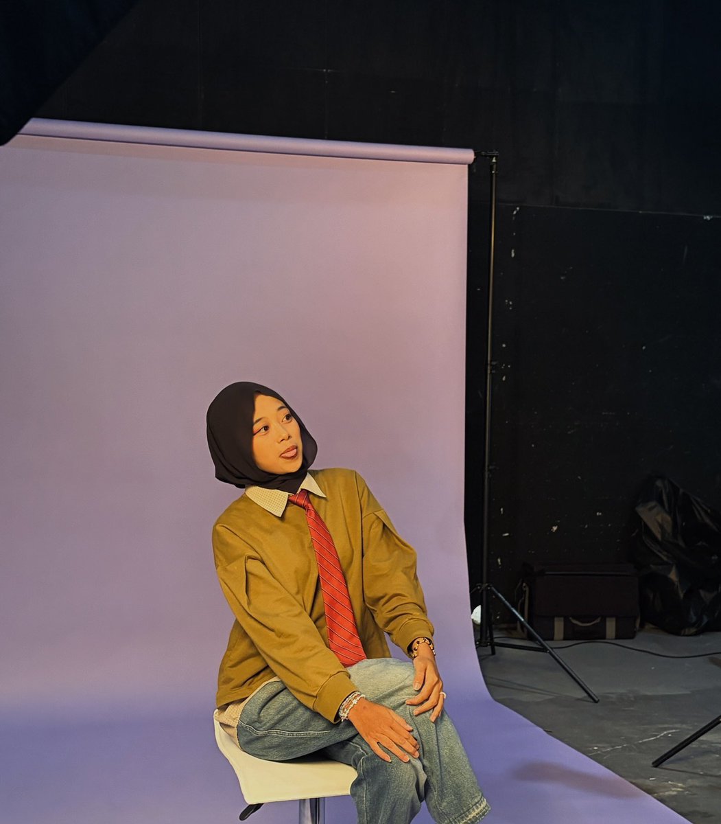 wonjowoo's tweet image. after a long weekend i deserve this (oscar didn’t fit the aesthetic but it’s one the things that makes me happy)