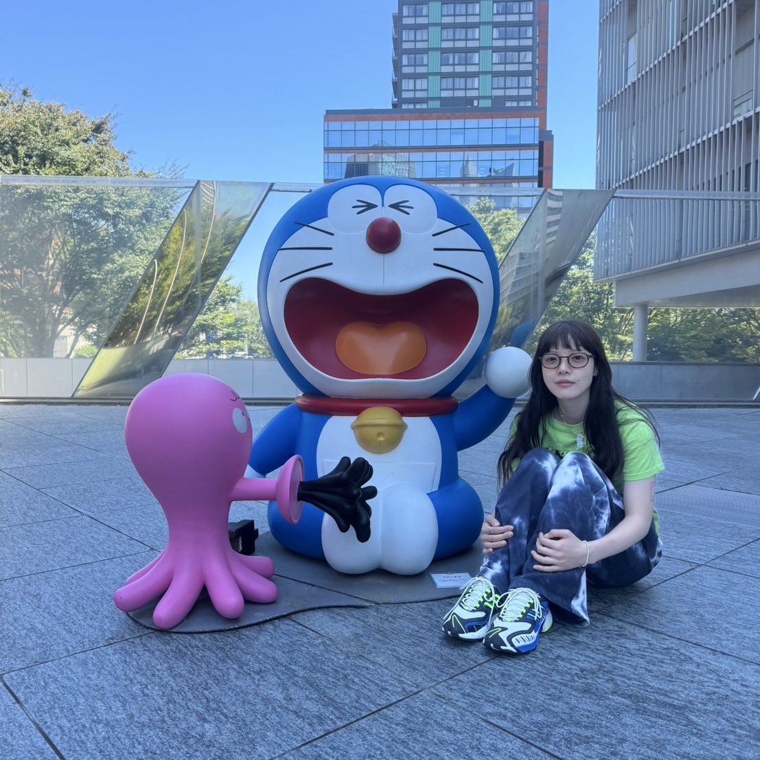 あいみょん、メジャーデビュー9周年おめでとう🎊
あいみょんの音楽、歌声が本当に好きです！
改めていつも音楽を届けてくれてありがとう〜
これからも応援してます📣📣

#あいみょん9周年こんな幸せ出来すぎている
#あいみょん9周年おめでとうサンキ湯