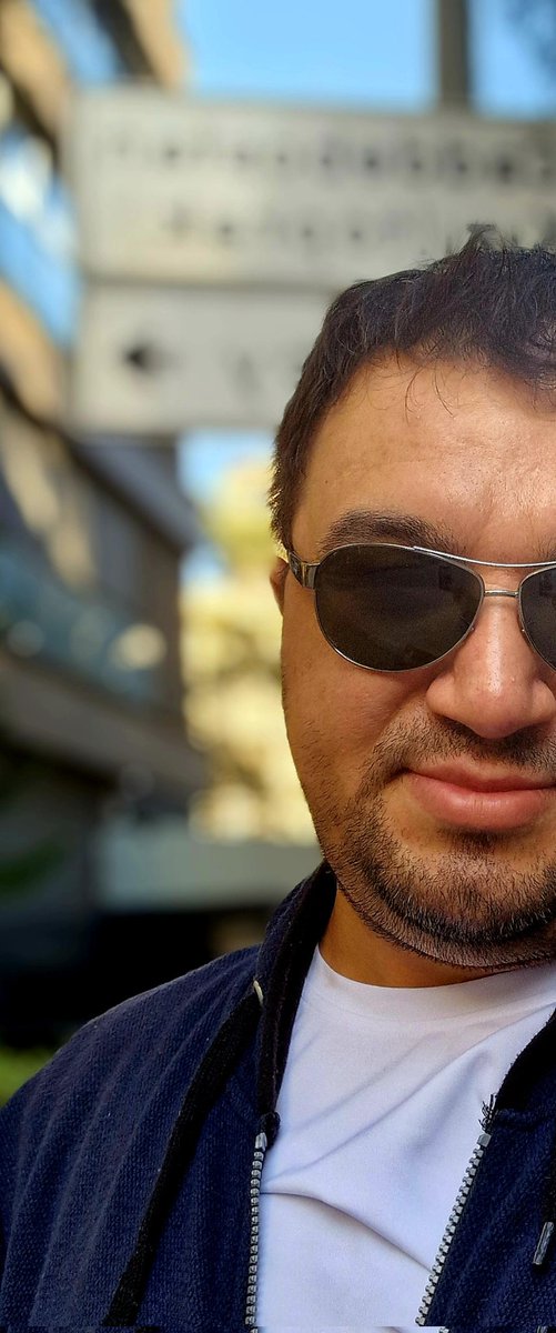 Hayatımız gibi yarım yarım #YarımYüzChallenge...😎