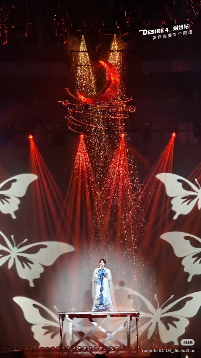 starryqiu_'s tweet image. (jaw dropping)