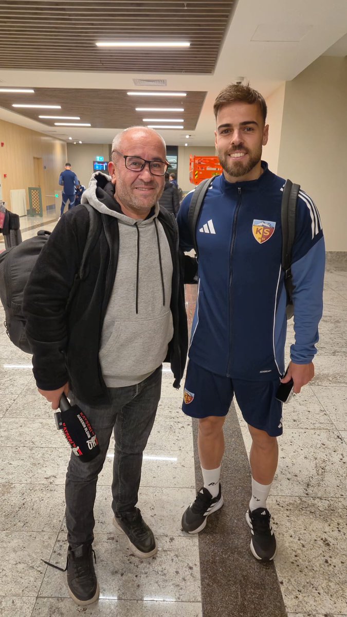 En keyifli dönüşünde yolculuğu

#kayseri #kayserispor #cardoso #kaptan #galibiyeti #Rize

<a href="/KayserisporFK/">Zecorner Kayserispor</a> 
<a href="/KapaliKale/">Kapalı Kale</a>