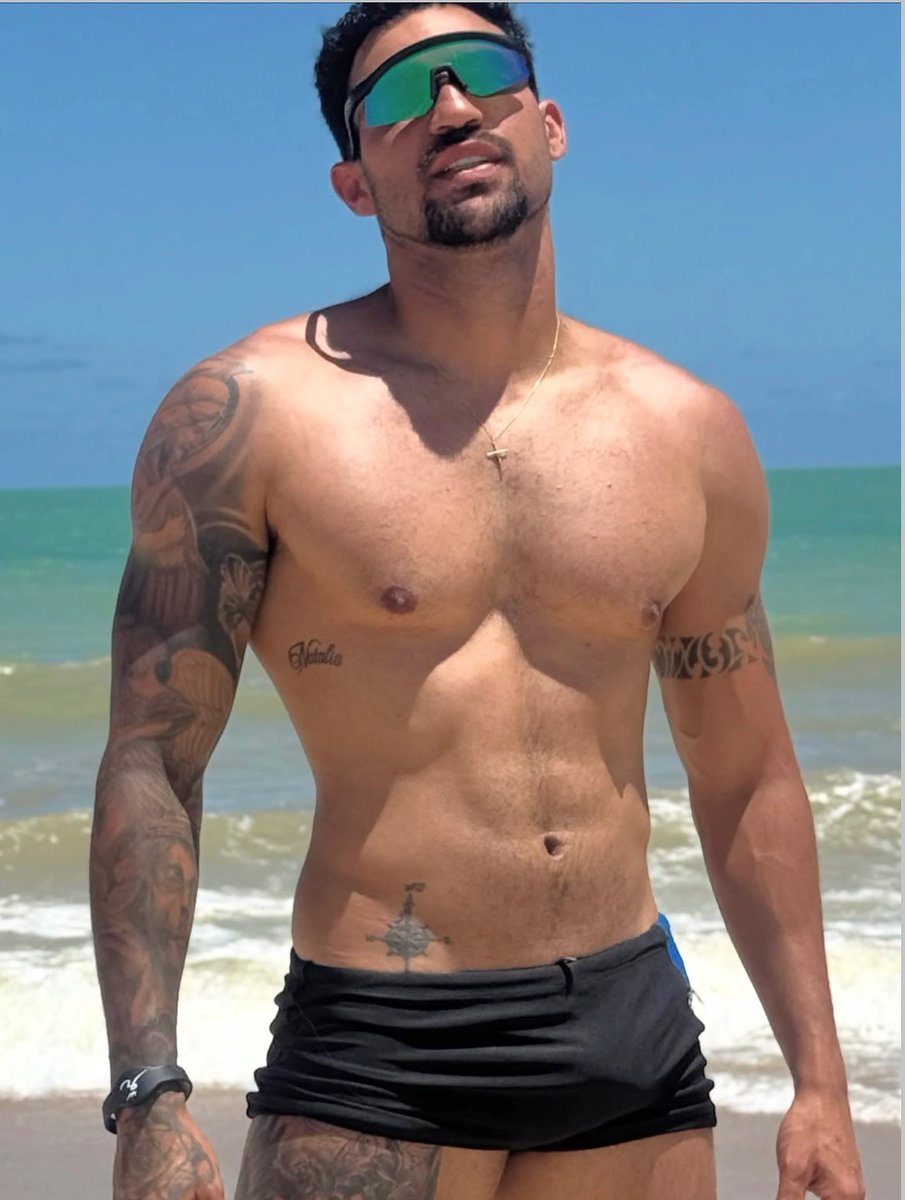 CostaBrunooo's tweet photo. FACE CARD                 BODY CARD https://t.co/ckQKZ27ejW