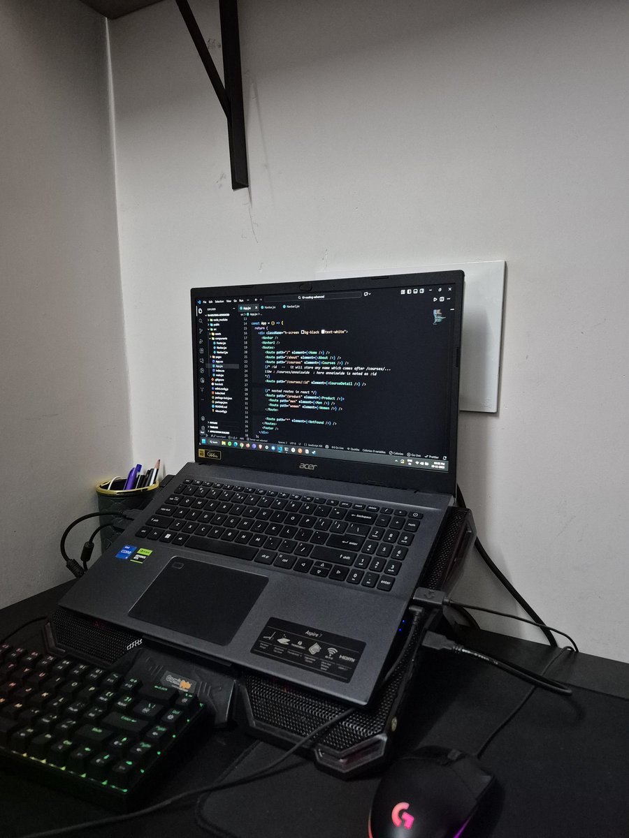 faheeeemmmm's tweet image. Deep diving into advanced routing in React today ⚛️..

​Finally wrapping my head around dynamic segments, nested routes, and handling those 404s properly
.
.
.
​#ReactJS #WebDev #100DaysOfCode #JavaScript  #DevelopersIndia ​#NightCoding
​#ProgrammerHumor ​#Coding
​#Developer