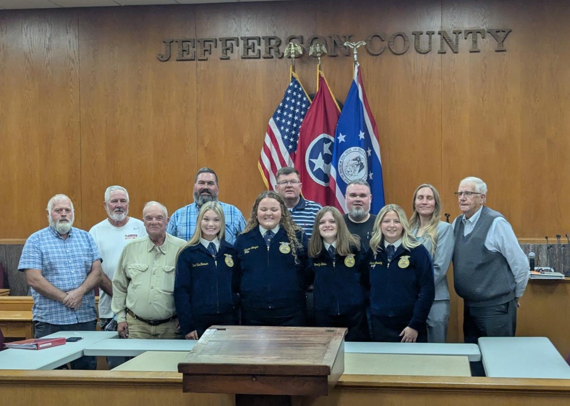 ICYMI: Leadership and engagement of Officers of the JCHS chapter of FFA noted and brought to discussion by DOS at October Board Meeting. Read the article and catch up on news from across the district in the October edition of the Central Office Update: app.smore.com/n/n72wb#bi22t0…