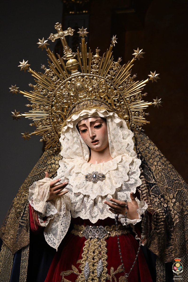 Nuestra Señora de los Dolores ataviada por <a href="/Leandelapuebla/">Leandro González Ruiz</a> para el tiempo de Adviento que mañana comenzamos.

Madre Dolorosa, ruega por nosotros

📸 <a href="/amembri96/">Antonio Membrillo</a>