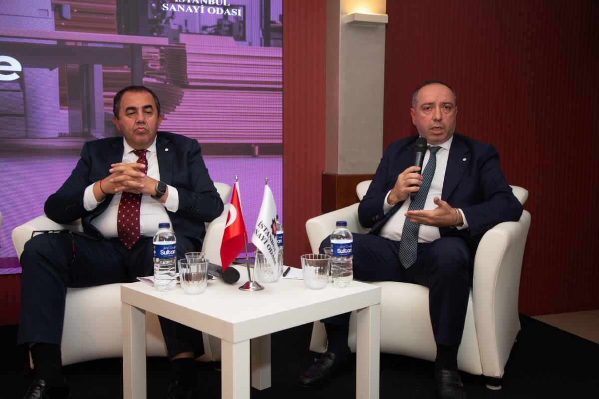 TMOSDER's tweet photo. MOSDER Yönetim Kurulu Başkanı Davut Karaçak, 26 Kasım’da İstanbul Sanayi Odası 24. ve 25. Grup Meslek Komitesi tarafından düzenlenen “2026’ya Girerken Mobilya Sektöründe Genel Görünüm” başlıklı panelde konuşmacı olarak yer aldı.
#MOSDER #MOSFED #İSO #MobilyaSektörü https://t.co/Ju5exPIhQm