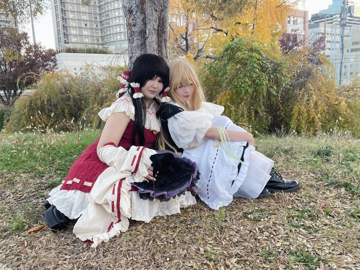 レイマリ百合ショット❤️💛
