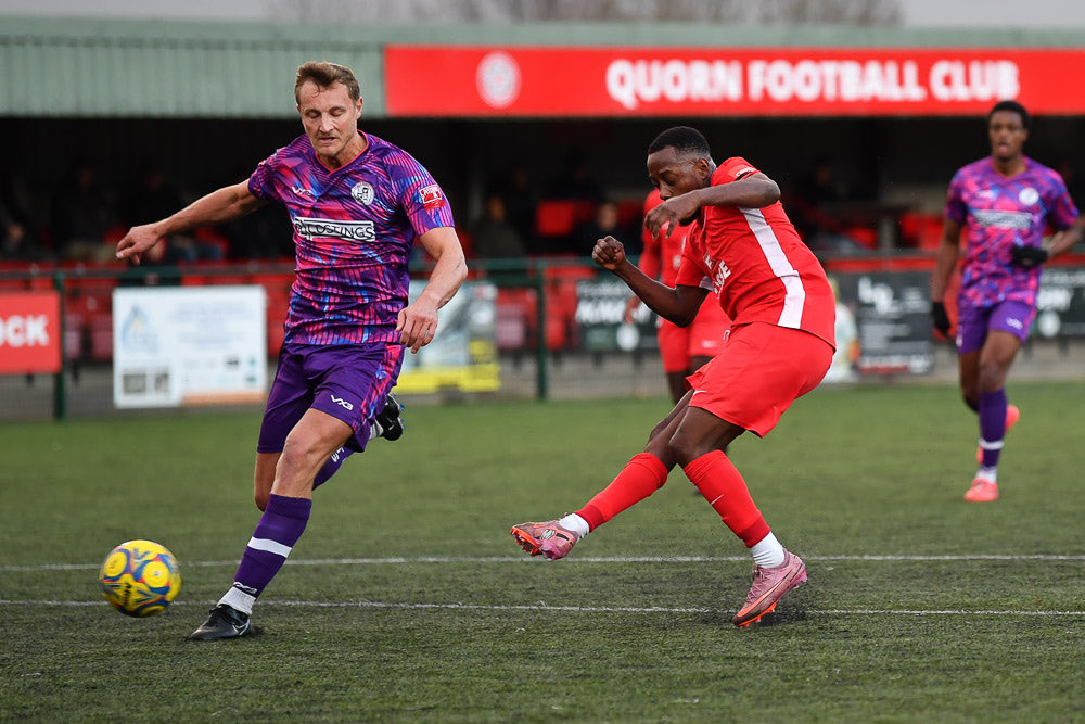 QuornAFC's tweet image. 34’ 3 goals in 5 days now for Simeon Cobourne.

📸 @kimberphotos 

Quorn 2-1 @stivestownfc 

#WeAreQuorn #QuornFC #TheMethodists⛪ #TheReds🔴 #TheStottoStadium 🏟